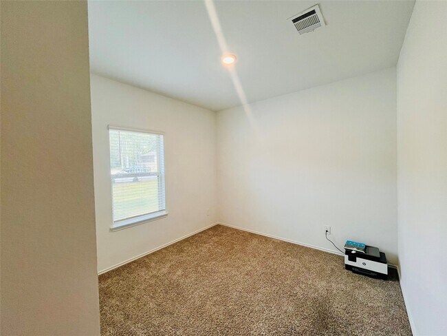 Building Photo - 2914 Roman Forest Blvd