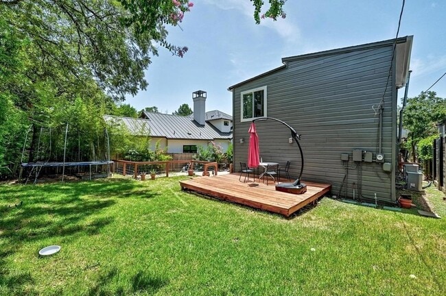 Building Photo - 3408 Bonnie Rd