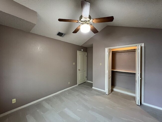 Building Photo - Winfield Subdivision