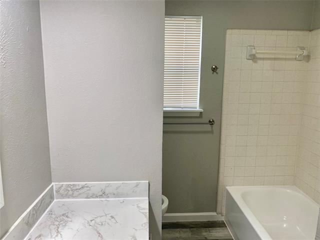 Building Photo - 5300 Jason Dr