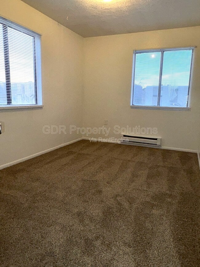 Building Photo - 3505 Tyson Pl NE