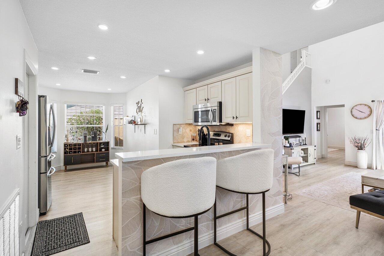 Building Photo - 5120 Coronado Rdg