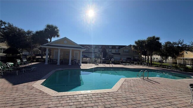 Building Photo - 4925 Poolside Dr