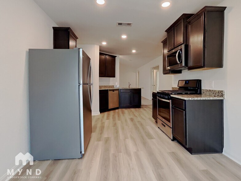 Building Photo - 21112 Titian Dr.