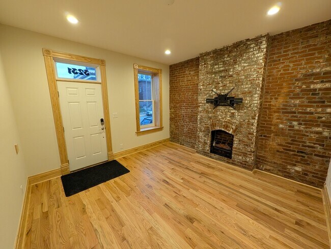 Building Photo - 3231 Morgan Ford Rd