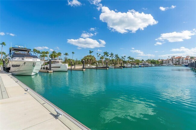 Building Photo - 41217 Fisher Island Dr