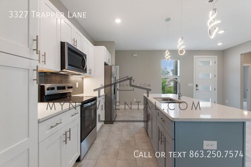 Building Photo - 3327 Trapper Ln