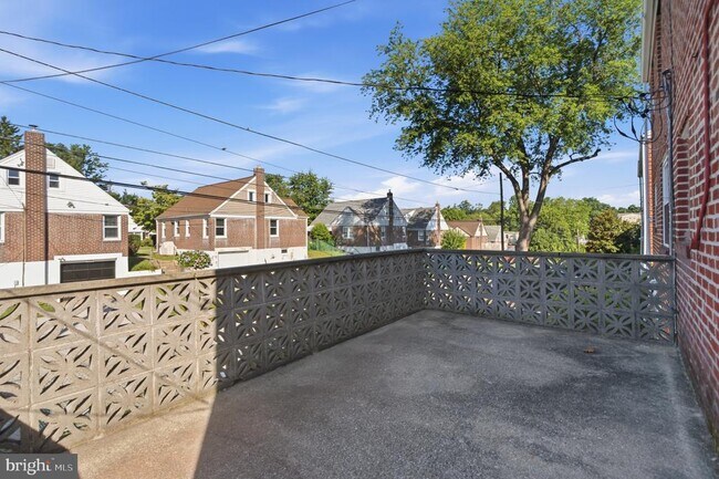 Building Photo - 1108 Cobbs St