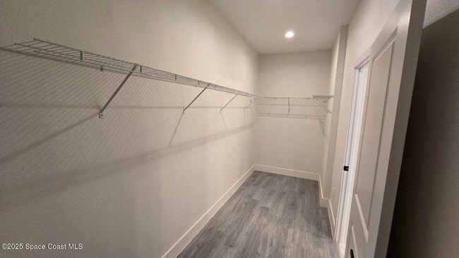 Building Photo - 2862 Pomello Ave SW