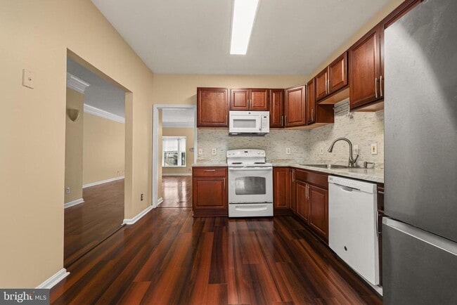 Building Photo - 17346 Wexford Loop