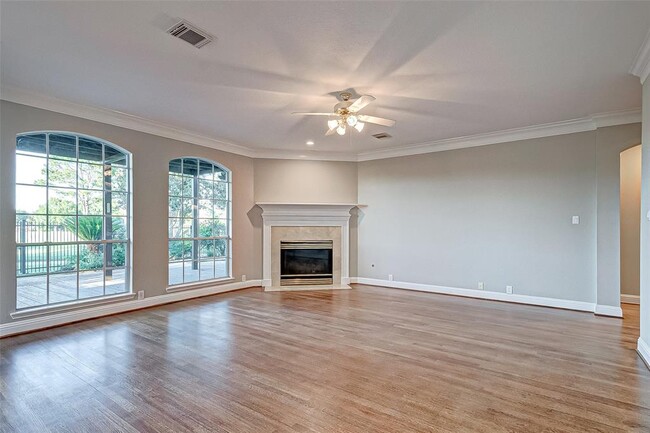 Building Photo - 24118 Bay Hill Blvd