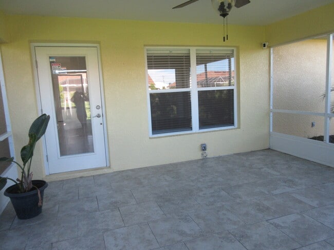 Building Photo - 1185 Rio De Janeiro Ave