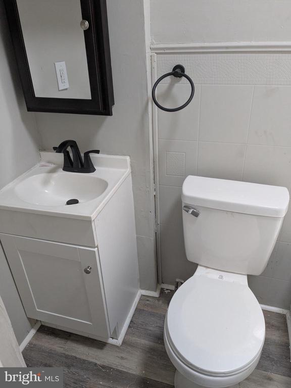 Building Photo - 1261 CHASE