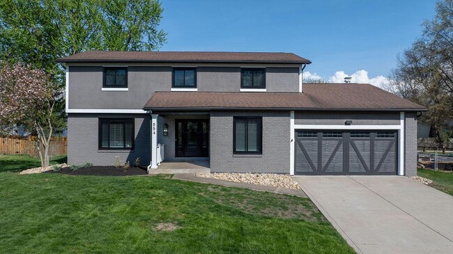 Building Photo - 554 Pointview Dr
