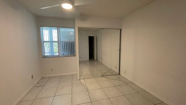Building Photo - 268 Piedmont F