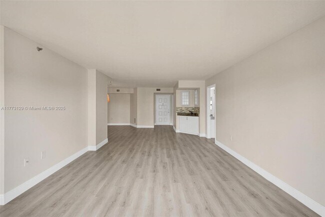 Building Photo - 1201 S Ocean Dr