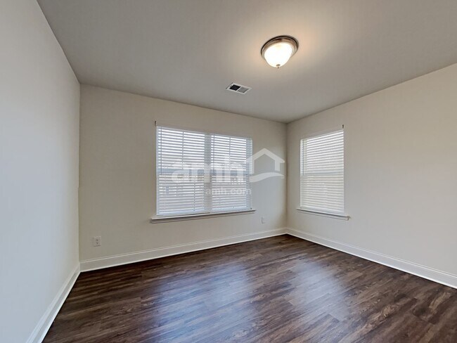 Building Photo - 5232 Blue Mountain Drive