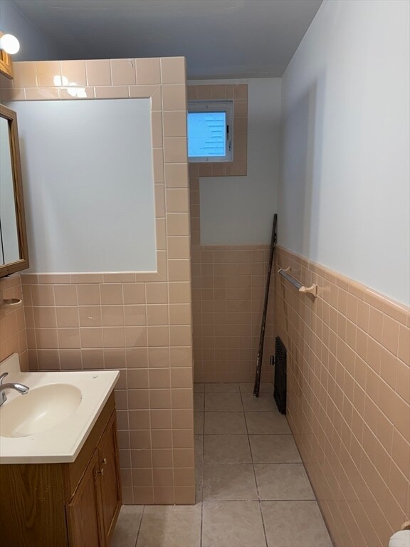 Building Photo - 71-73-73 Turner St