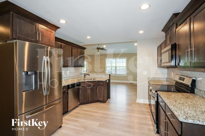 Building Photo - 791 Crestone Ln
