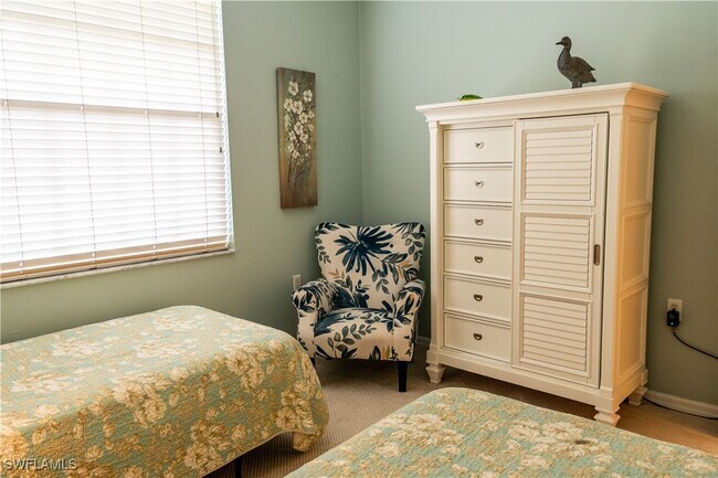 Building Photo - 3950 Loblolly Bay Dr