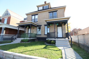 Building Photo - 1247 E Long St