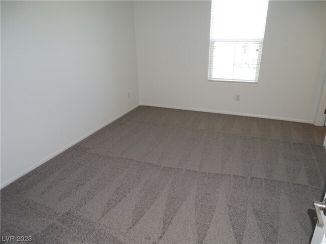 Building Photo - 10589 Sariah Skye Ave