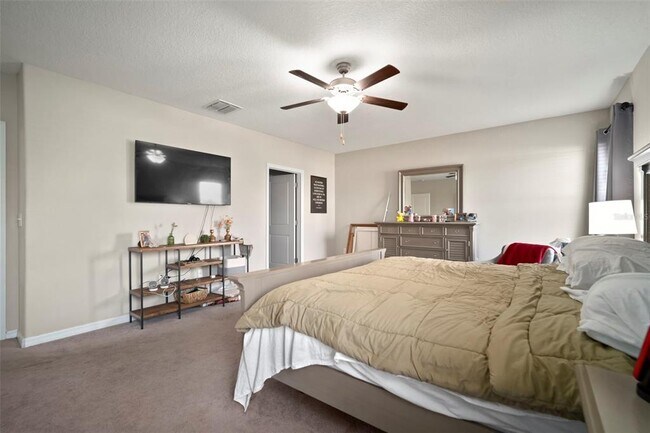 Building Photo - 5430 Blue Azure Dr