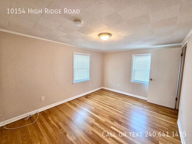 Building Photo - 10154 High Ridge Rd