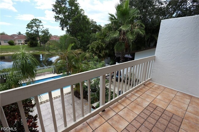 Building Photo - 26510 Southern Pines Dr