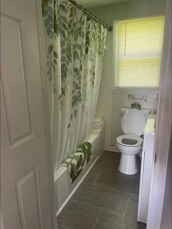 Building Photo - 1707 Colgate St NE