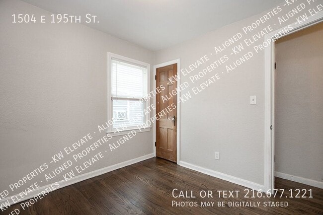 Building Photo - 1504 E 195th St