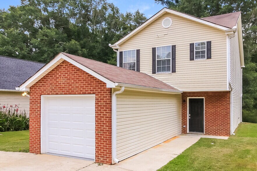 Building Photo - 1660 Riverchase Cir NE