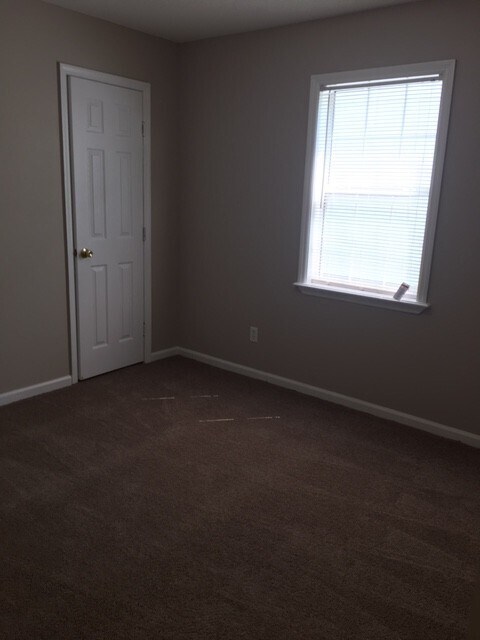 Building Photo - 3 Bedroom/2 Bath home in Valdosta