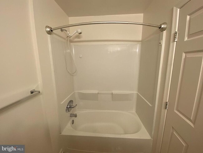 Building Photo - 13537 Hayworth Dr