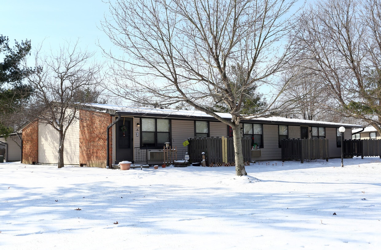 Arbor Of Cortland Cortland Oh Apartment Finder Arbor Of Cortland Cortland Oh Apartment Finder