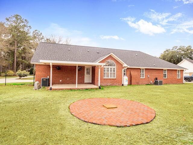 Building Photo - 655 Torrey Pines Dr