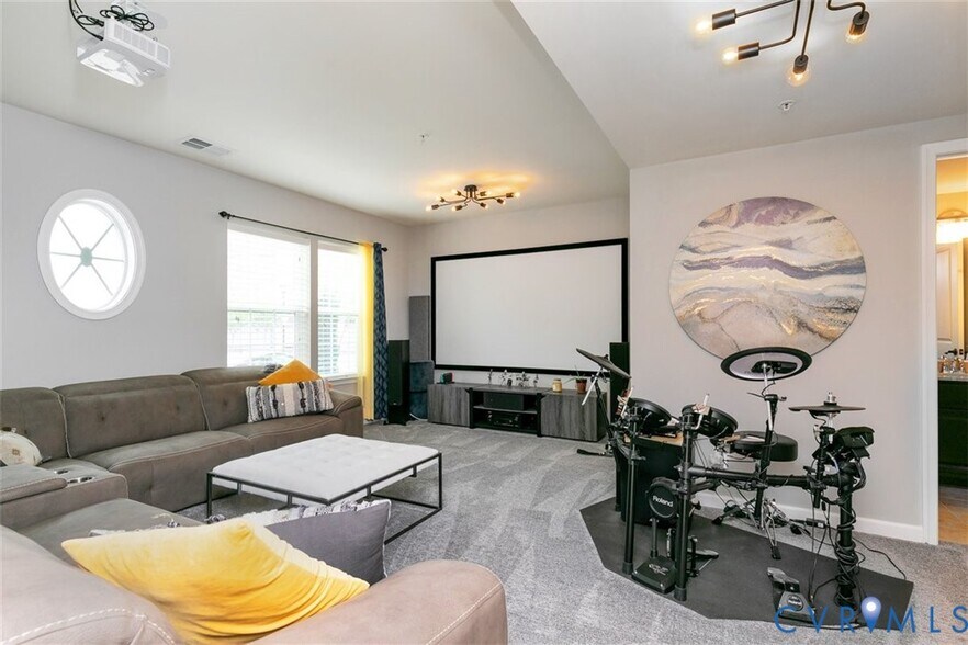 Building Photo - 1807 Liesfeld Parkway