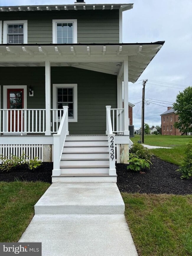 Building Photo - Delaware City Alert!! 3 bed 2 baths availa...