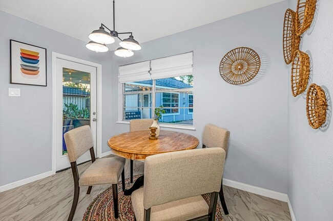 Building Photo - 13330 Trompilla Ln