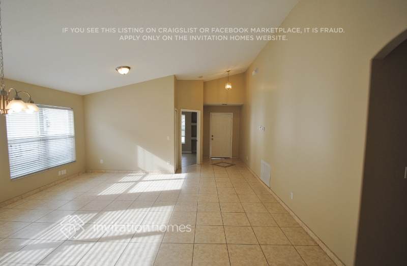 Building Photo - 2802 Wilshire Rd