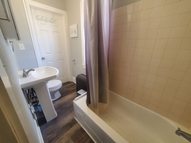 Building Photo - 2867 N Fratney St