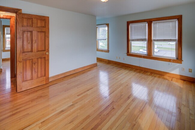 Building Photo - 1657 Elkton Rd