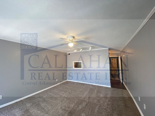 Building Photo - Midtown 1 Bedroom Condo