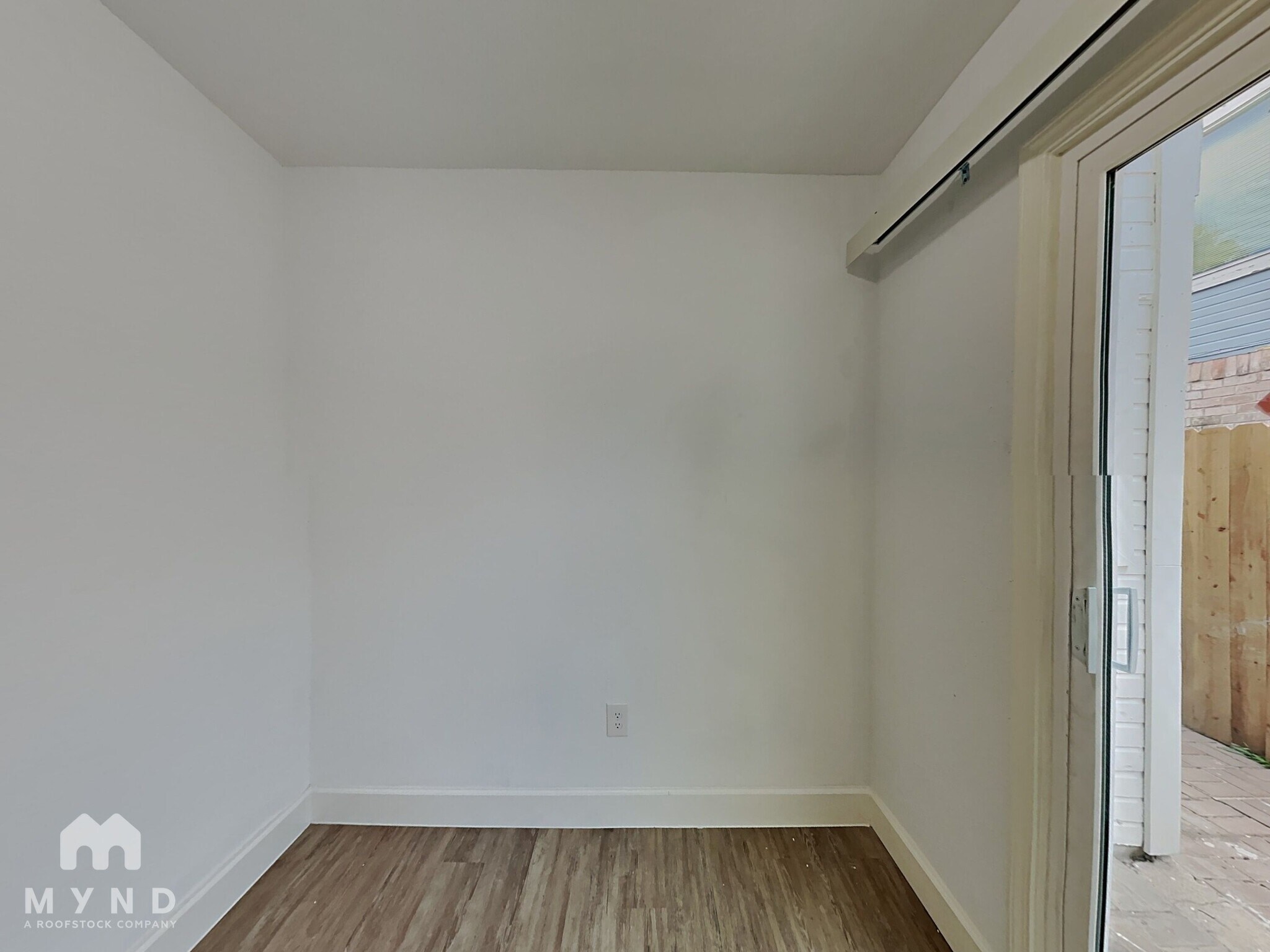 Building Photo - 11418 Chariot Dr