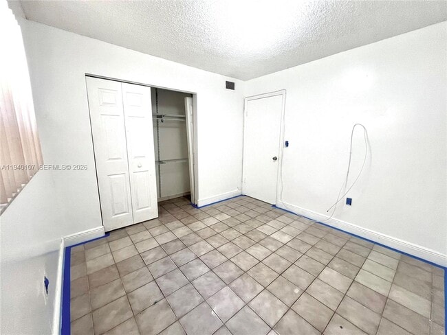 Building Photo - 5930 W 25th Ct