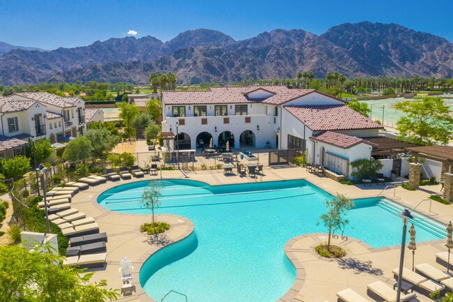 Building Photo - 80422 Platinum Wy