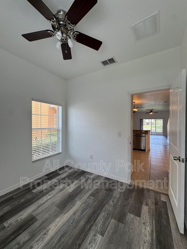 Building Photo - 4054 Winding Vine Dr