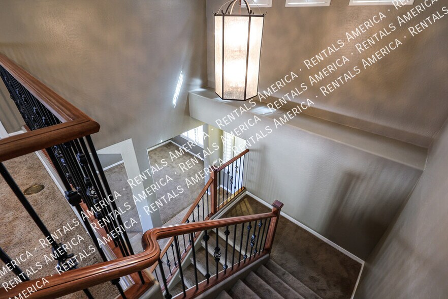 Building Photo - 26462 N 165th Dr