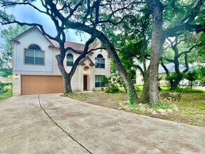 Building Photo - Comfort & Charm in Castle Forest - Reduced Deposit for Qualified Applicants!