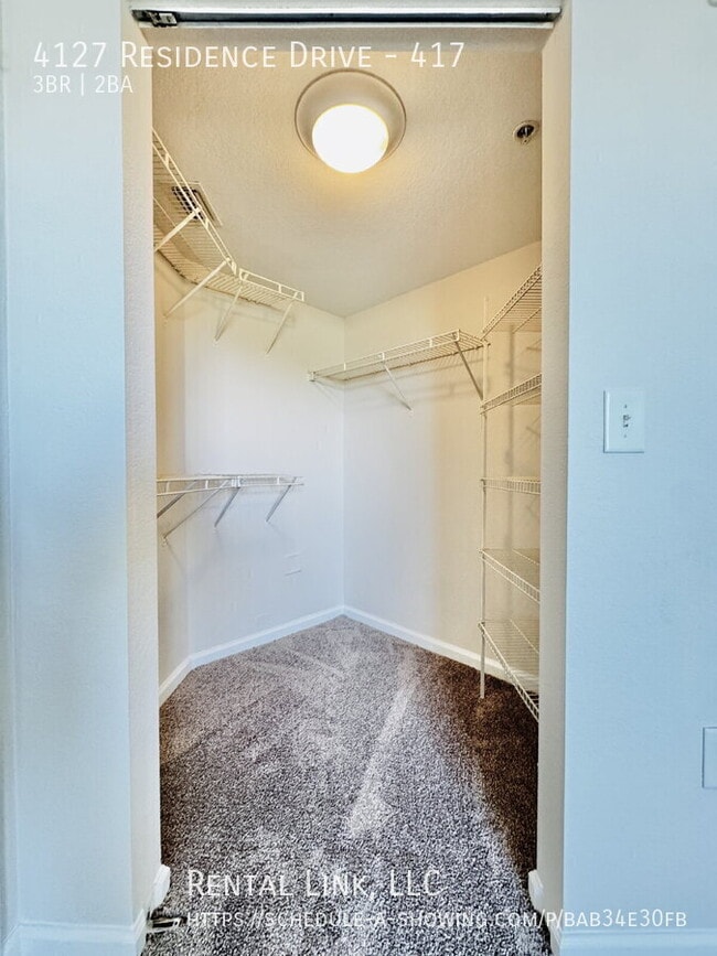 Building Photo - 4127 Residence Drive